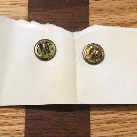 Vintage Alberta Pin Bundle.  Great selection of them - Picture 8 of 13